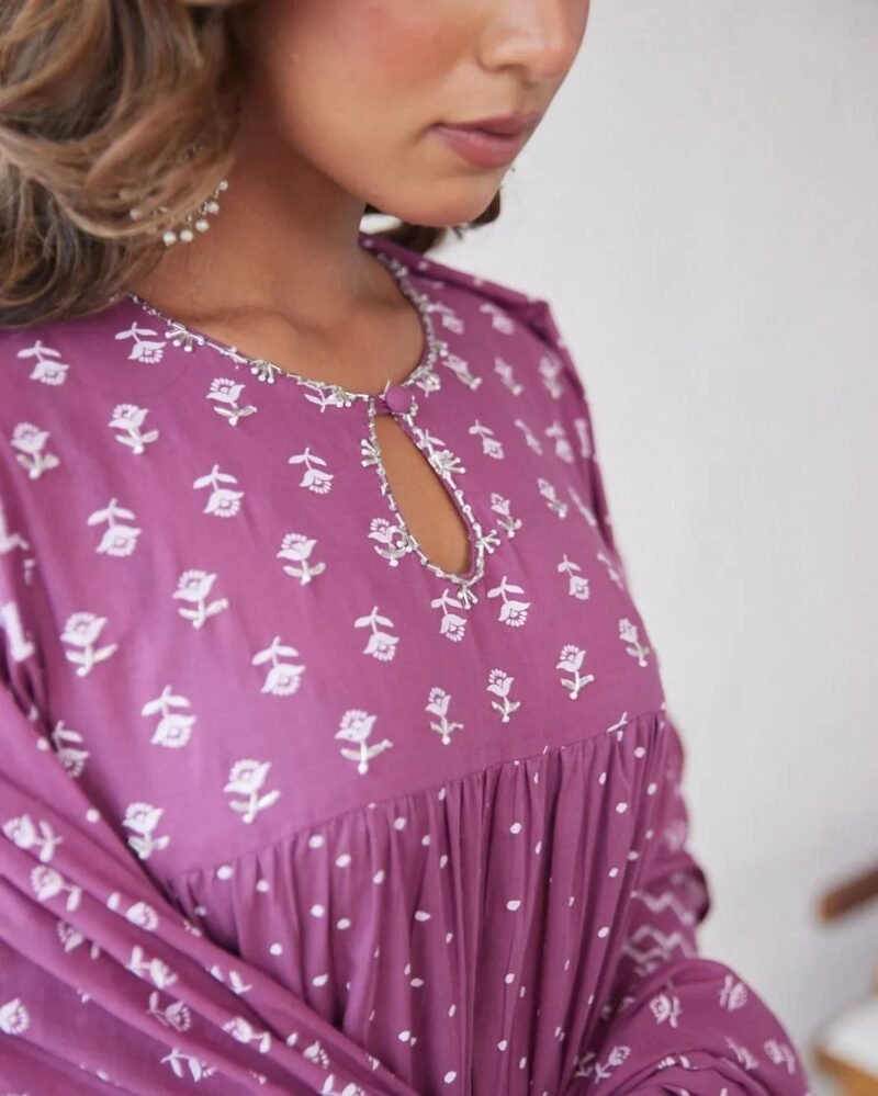 🌺 কালারফুল সুতি থ্রি পিস 🌺 - Image 2
