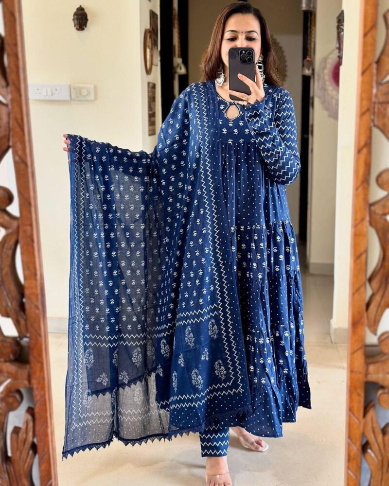 🌺 কালারফুল সুতি থ্রি পিস 🌺 - Image 2